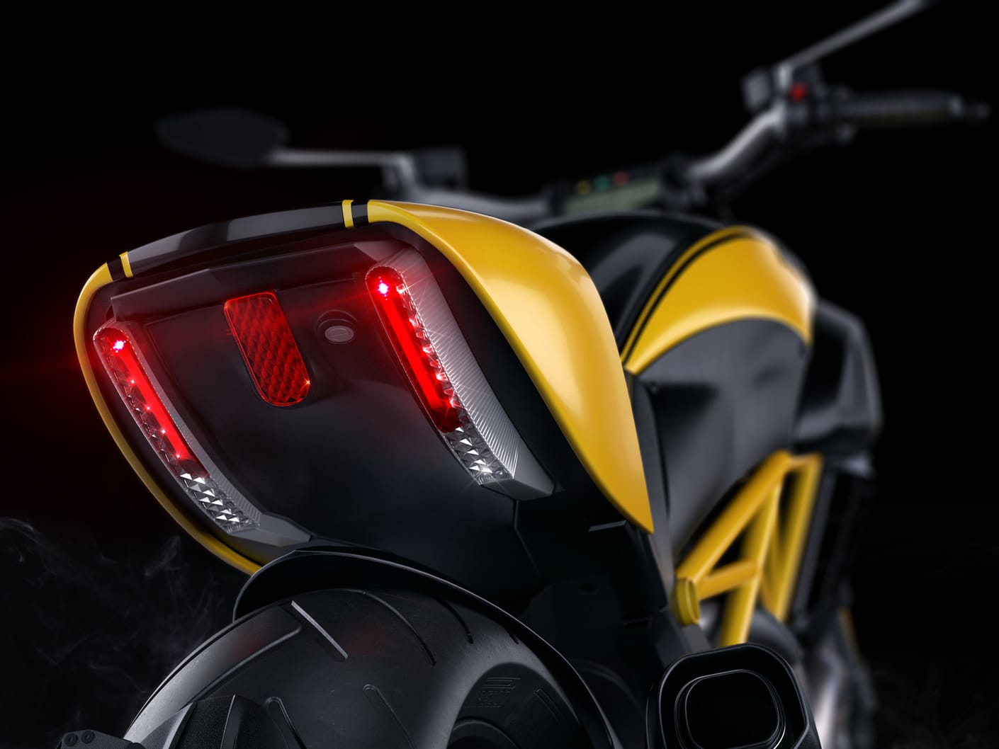 https://static.chaos.com/gallery_images/images/000/000/290/gallery_image/tonic-ducati-automotive-vray-3ds-max-05.jpg?1518069057
