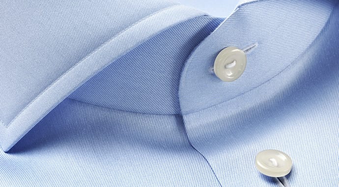 vrscans-buttons-blue-shirt